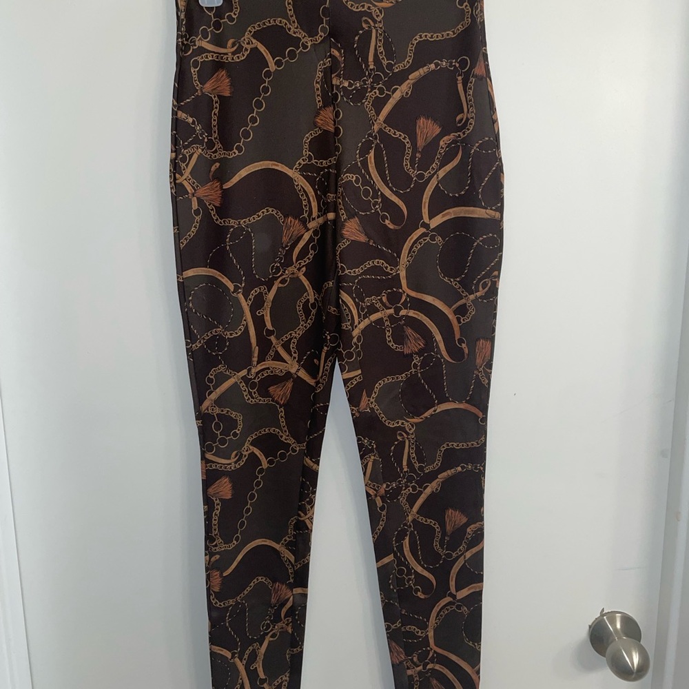 Brown and Tan Chain Print Leggings